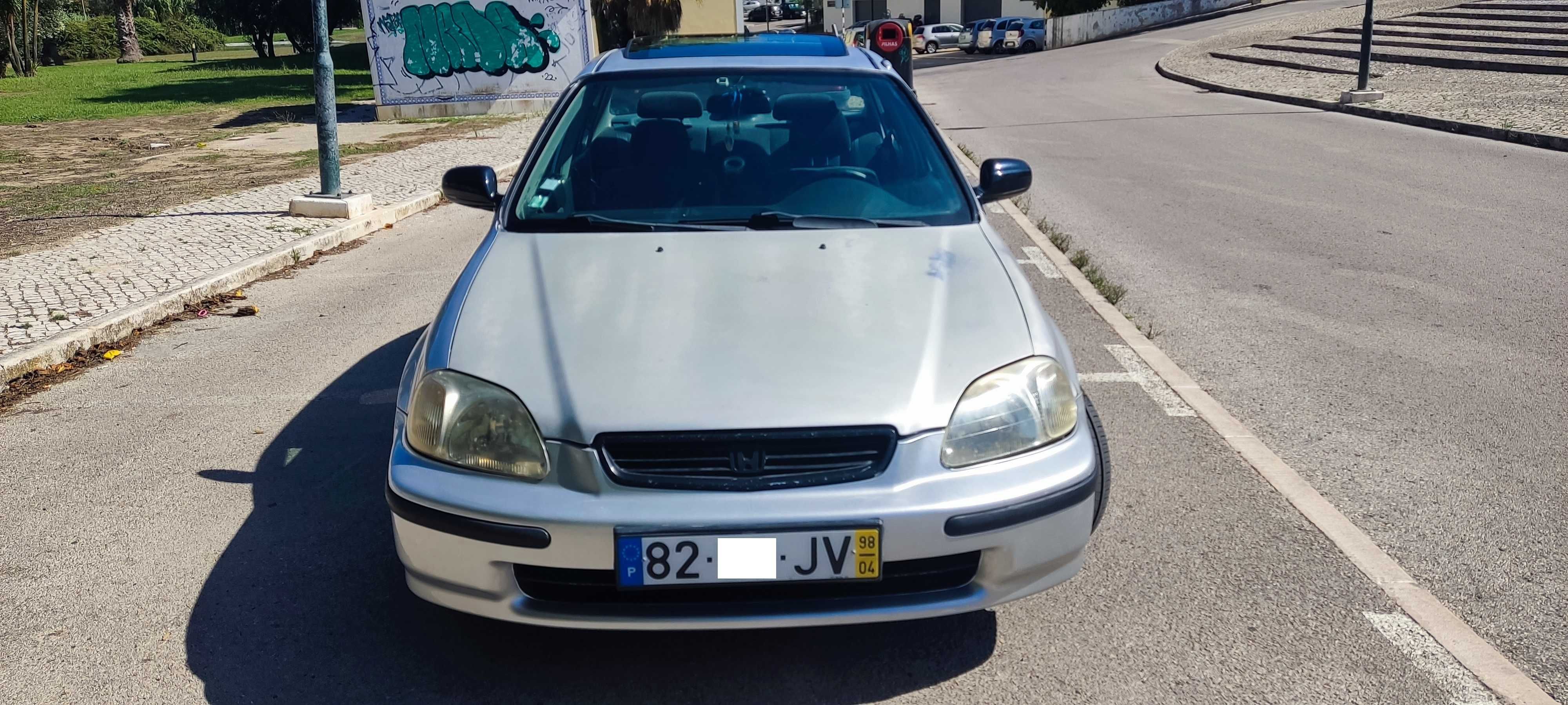 Honda Civic 1.4is 90cv de 1998 com 213000 KM