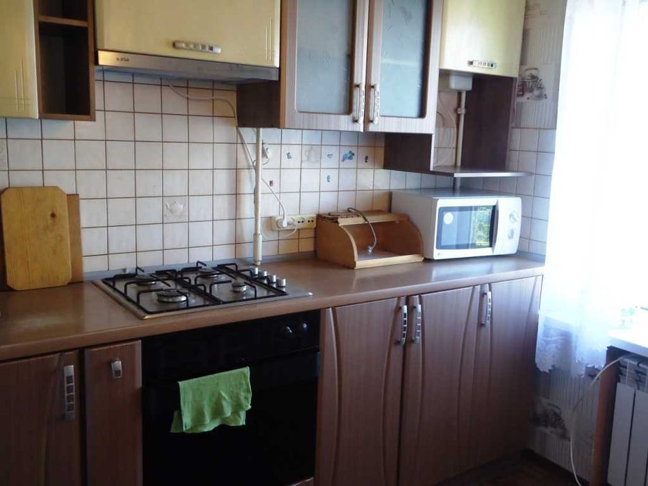 Сдам 2ком.кв. 12 квартал (Козака Мамая 28)  ремонт, мебель, техника