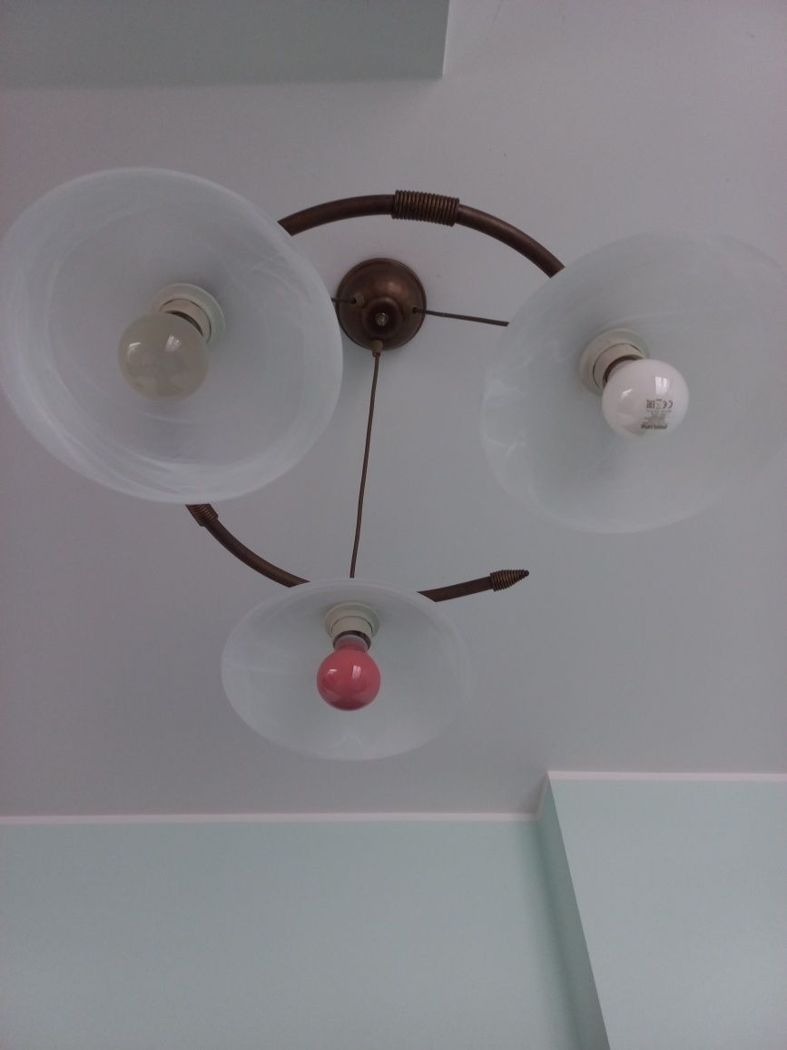 Lampa, żyrandol 3 punktowy