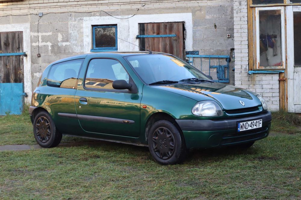 Renault Clio 2000r. 1,4 Benzyna 98KM 3 Drzwi