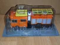 1:43 Kultowe ciężarówki PRLu Skoda 706 RT Podnośnik. Nowy.