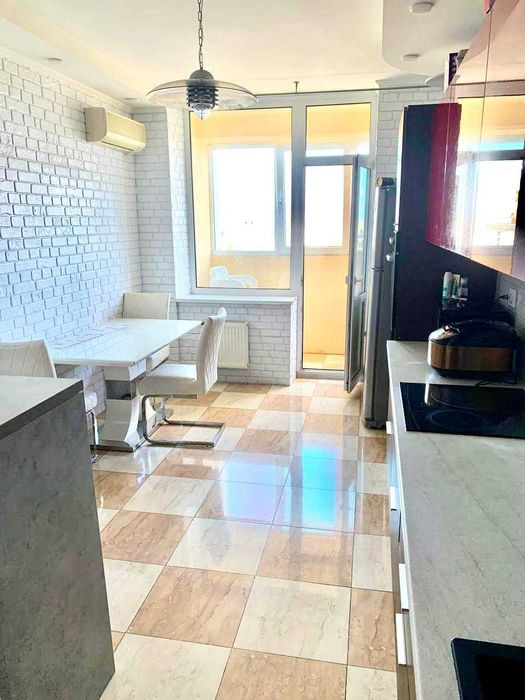 ТОП!!м.Житомирська, вул Верховинна 82м панорамна  єВідновлення, єОселя