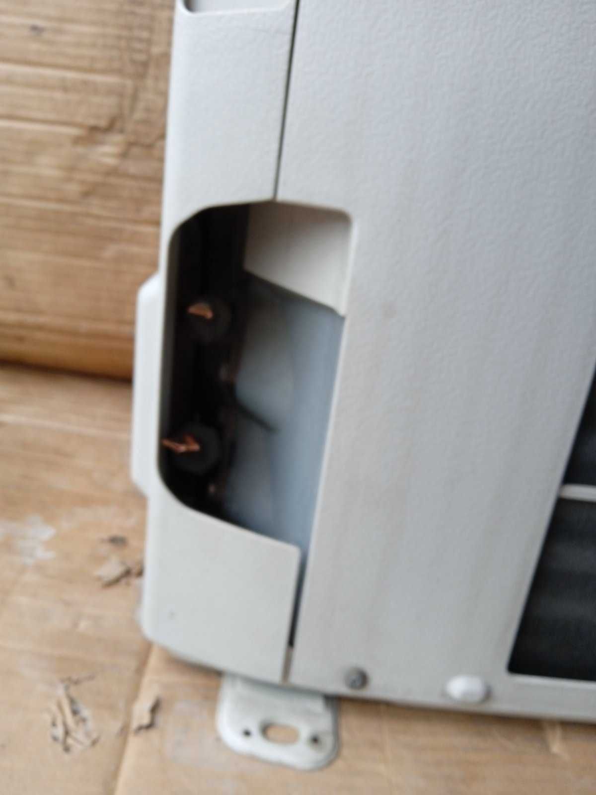 Кондиціонер Fujitsu  ASY14RSJCW