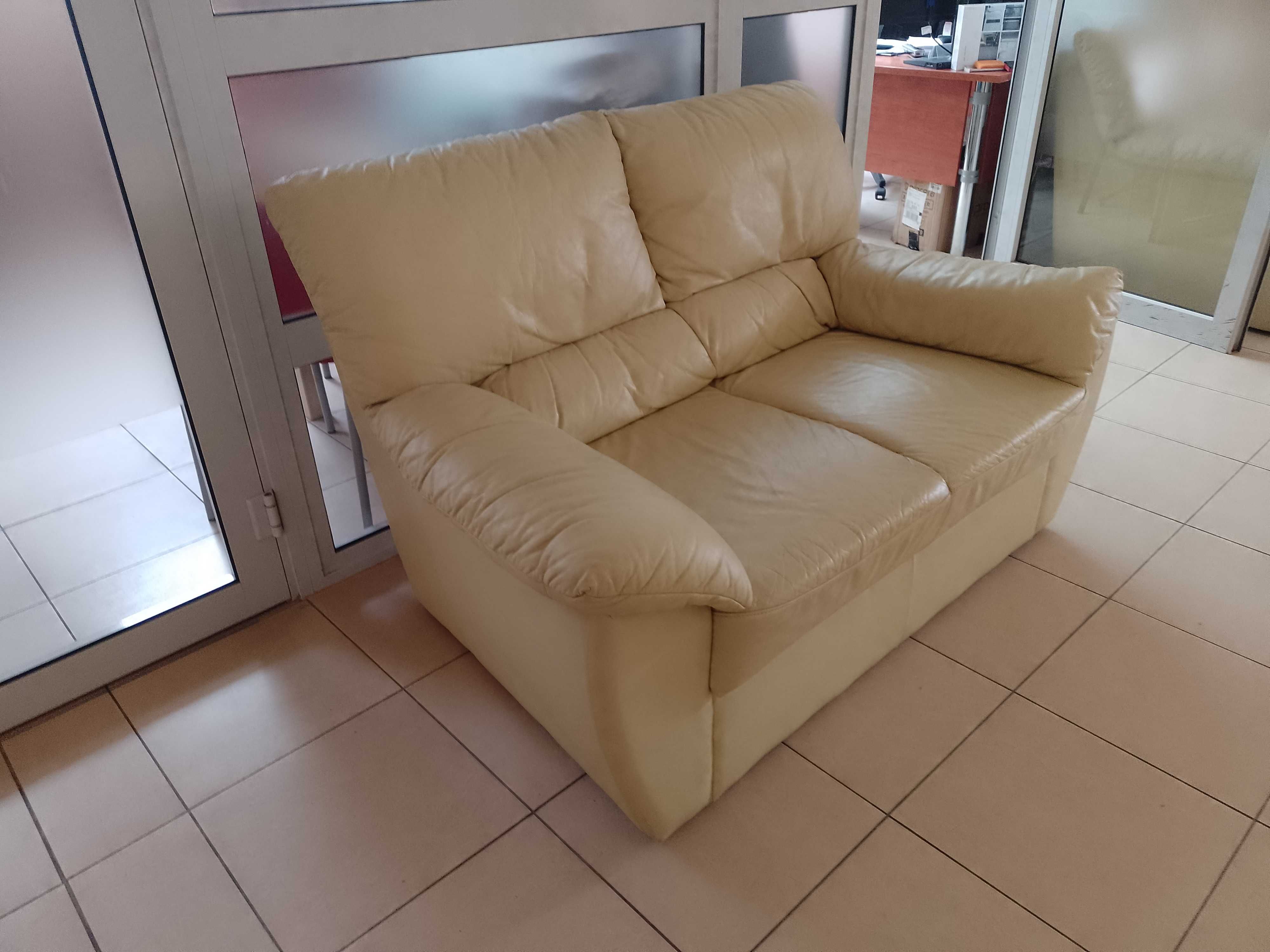 Sofa 3-osobowa i 2 fotele