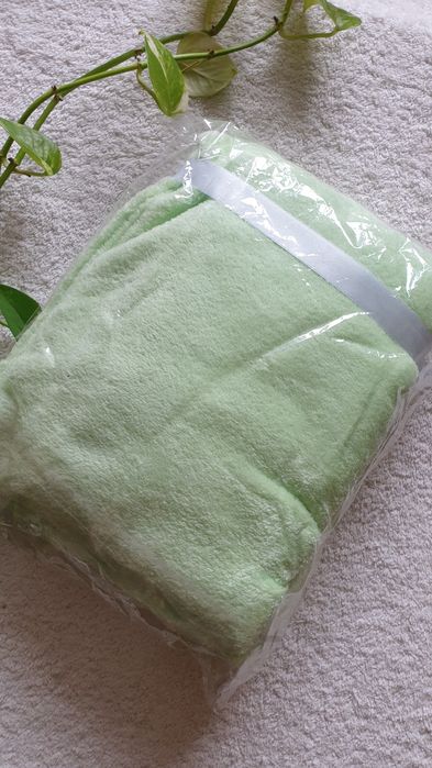 Kocyk koc z mikrofibry 75x100cm okrycie ochraniacz pielucha pampersy