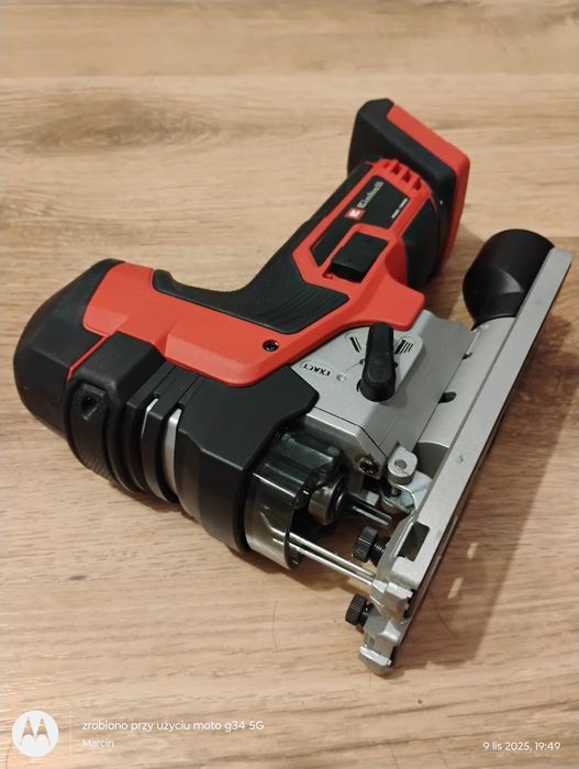 Wyrzynarka akumulatorowa Einhell Professional TP-JST 18/135 Li BL