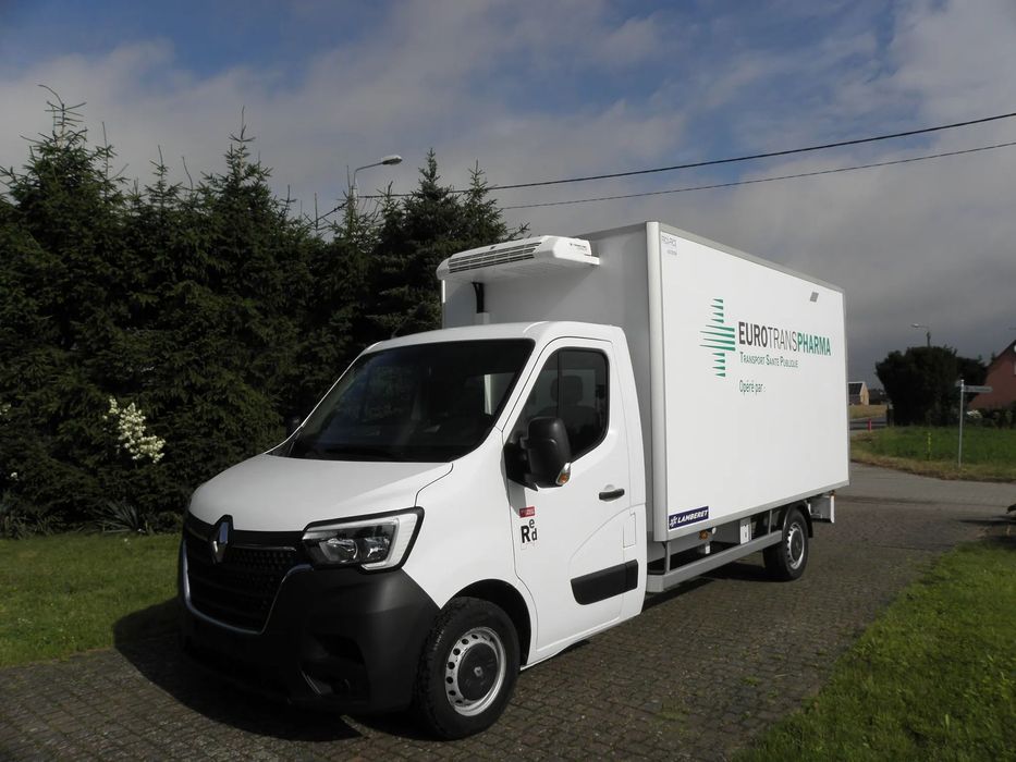 Renault Master CHŁODNIA DO LEKÓW REGULOWANA ŚCIANA  RENAULT MASTER chłodnia do leków regulowana ściana