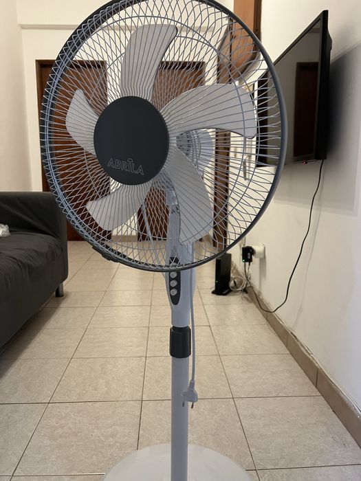 Ventilador em otimo estado !!!