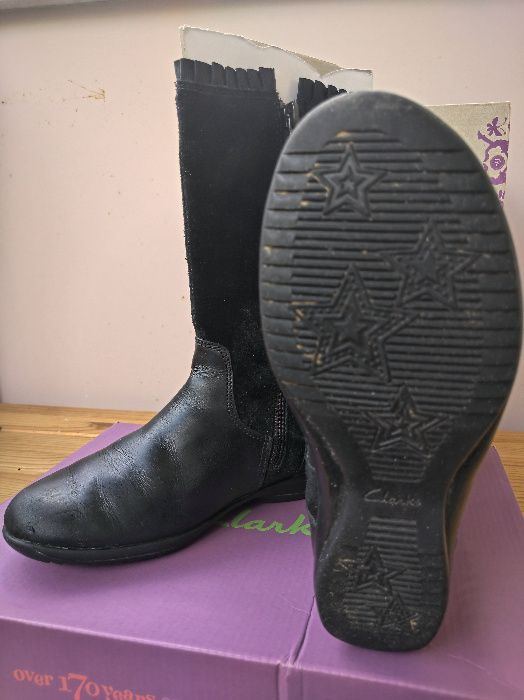 Kozaki dziecięce skóra CLARKS Daisy Ribbon rozm. 29, kozaczki jesienne