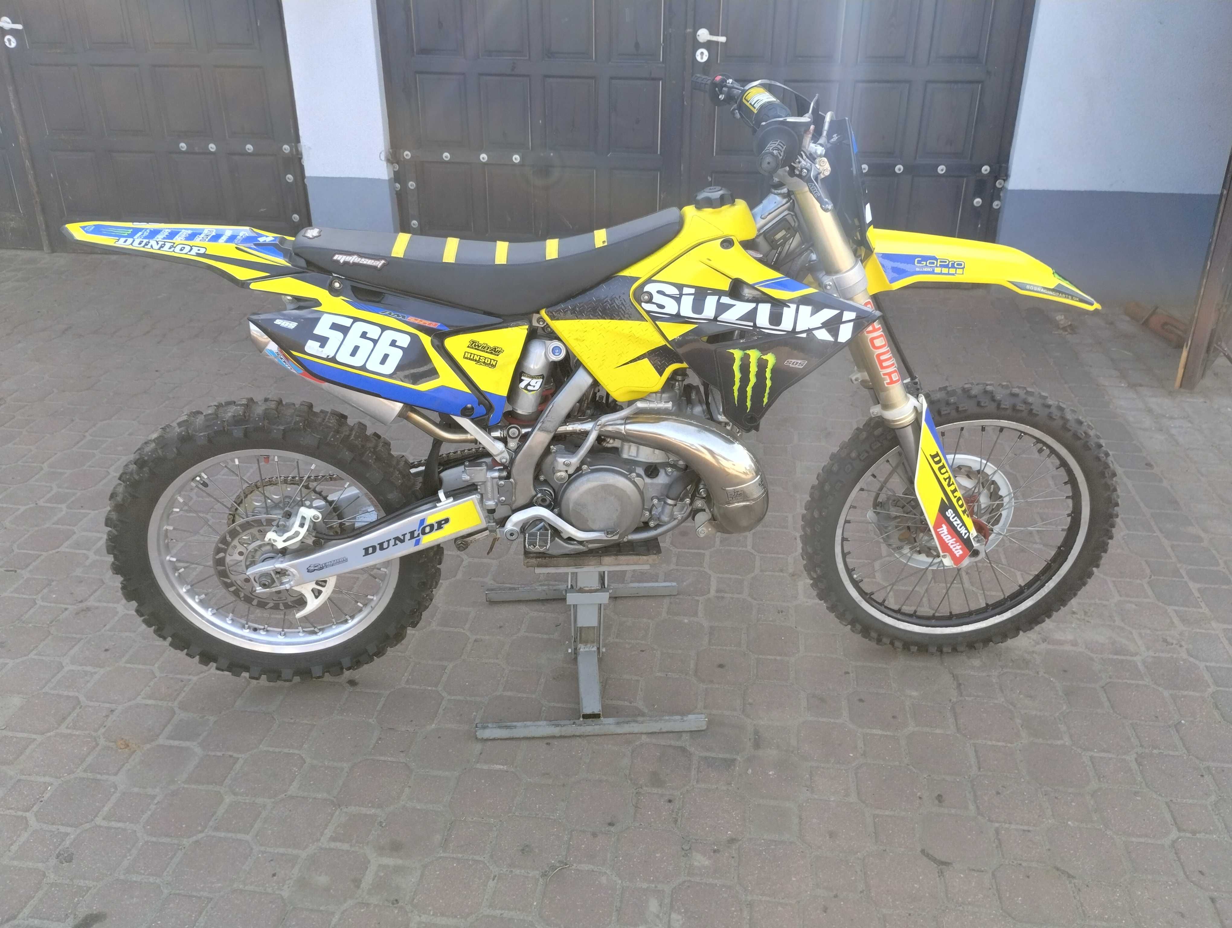 Suzuki RM 250 nie rmz yz cr crf