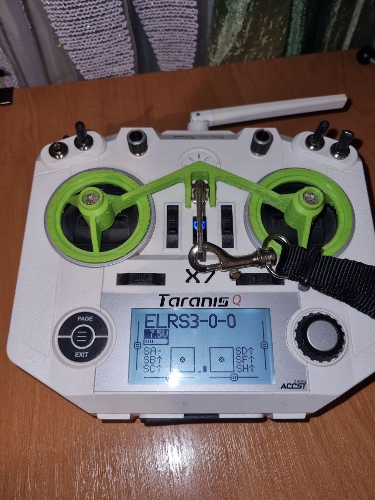 Taranis qx7 accst 2.4ghz