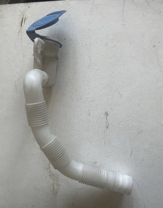 Ковпачок Трубка бачка омывателя Volkswagen ,Skoda