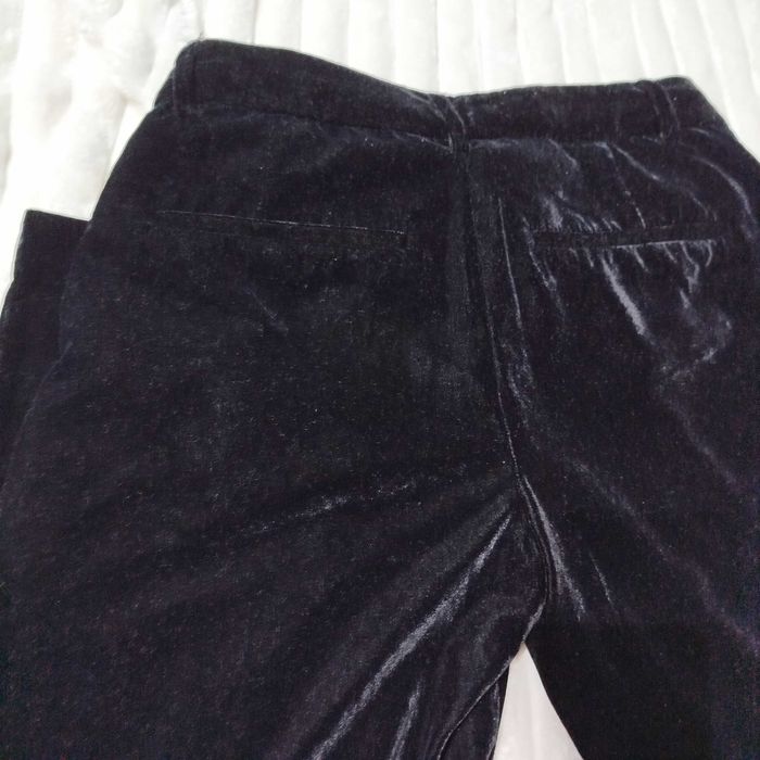 Calça ZARA em veludo preto XS