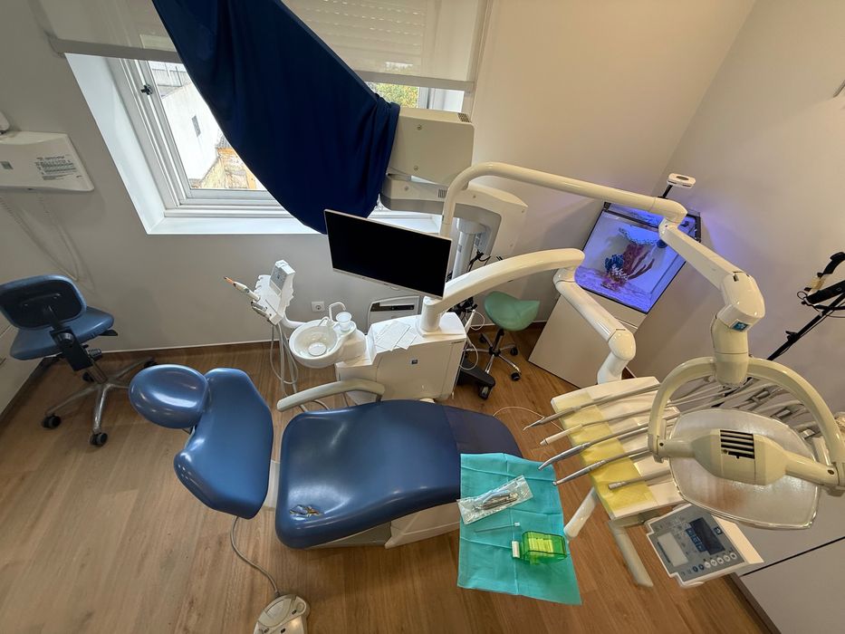Equipamento Dentario - cadeira