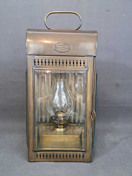 Angielska, okrętowa lampa naftowa Davey & Co, London