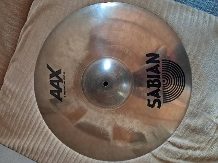 Sabian AAX X-plosion crash 18"