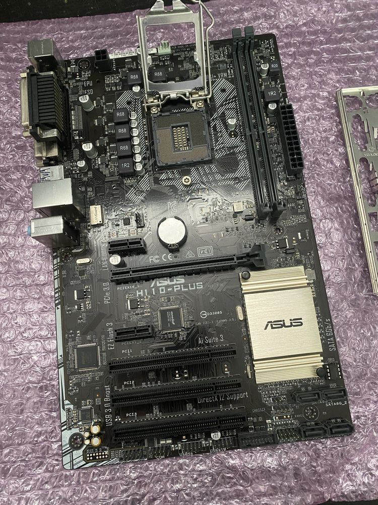 Motherboard Asus H110-PLUS LGA 1151 6th/7th Geração