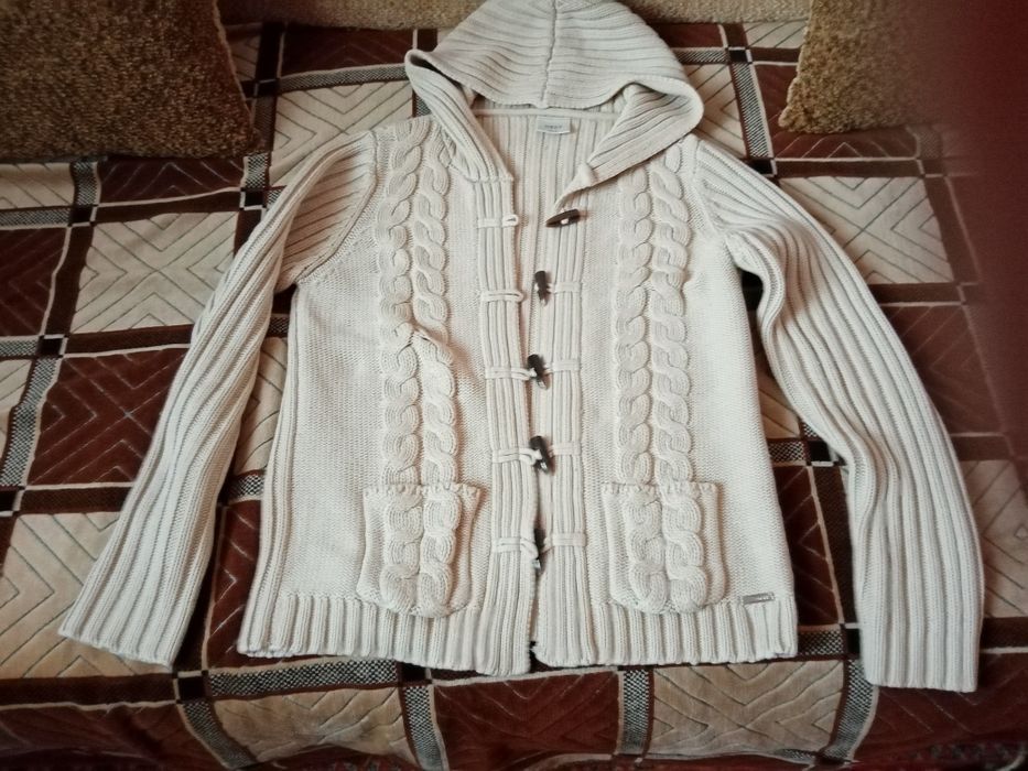 Кофта тёплая с капюшоном