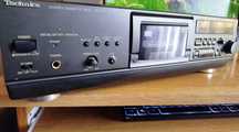 Magnetofon Technics RS-AZ 7z pilotem