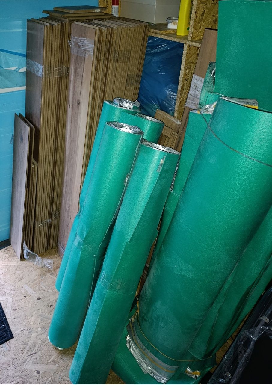 Panele podłogowe 33 M2 + podkład i listwy przypodłogowe