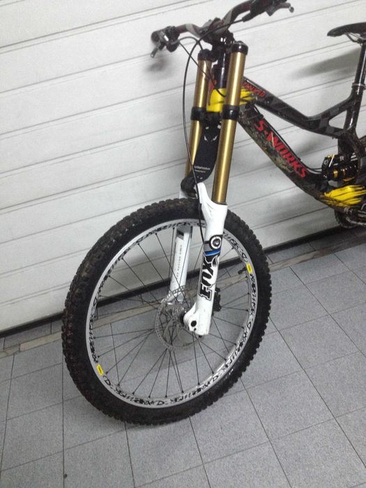 Specialized Demo 8 S-Works Carbono com garantia