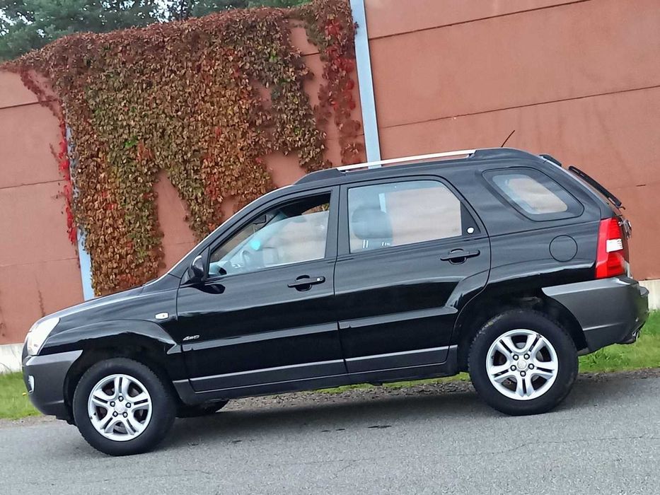 Śliczny Kia Sportage-2,0CRDI-140KM/Klima/Tempomat/Zarejestrowany