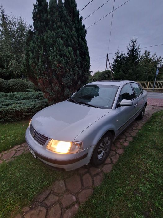 VW PASSAT B5 1999r 1.9 TDI 110 KM ekonomiczna limuzyna tanio sprzedam