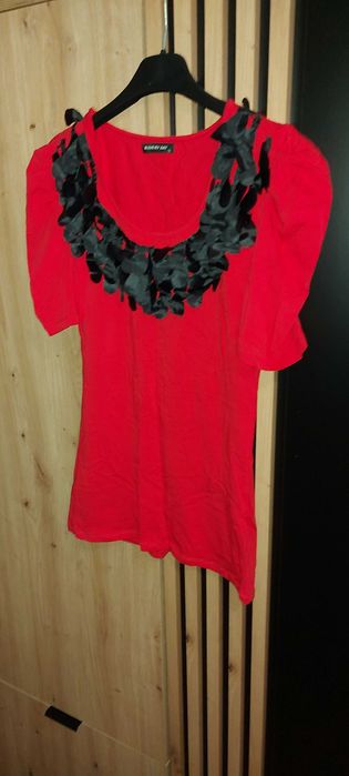 Nowa bluzka s/m czerwien