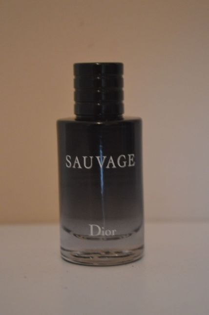Perfumy Sauvage Dior L'Homme Prada