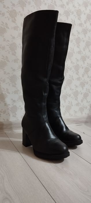 Жіночі зимові сапоги чоботи черевики ботинки