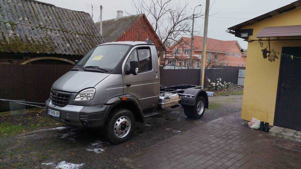 Автомобіль Валдай ГАЗ 33104