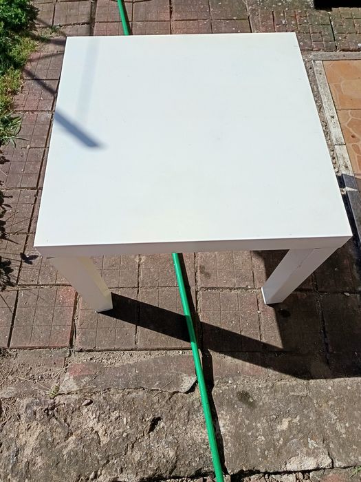 Sprzedam stoliczek z krzesełkiem