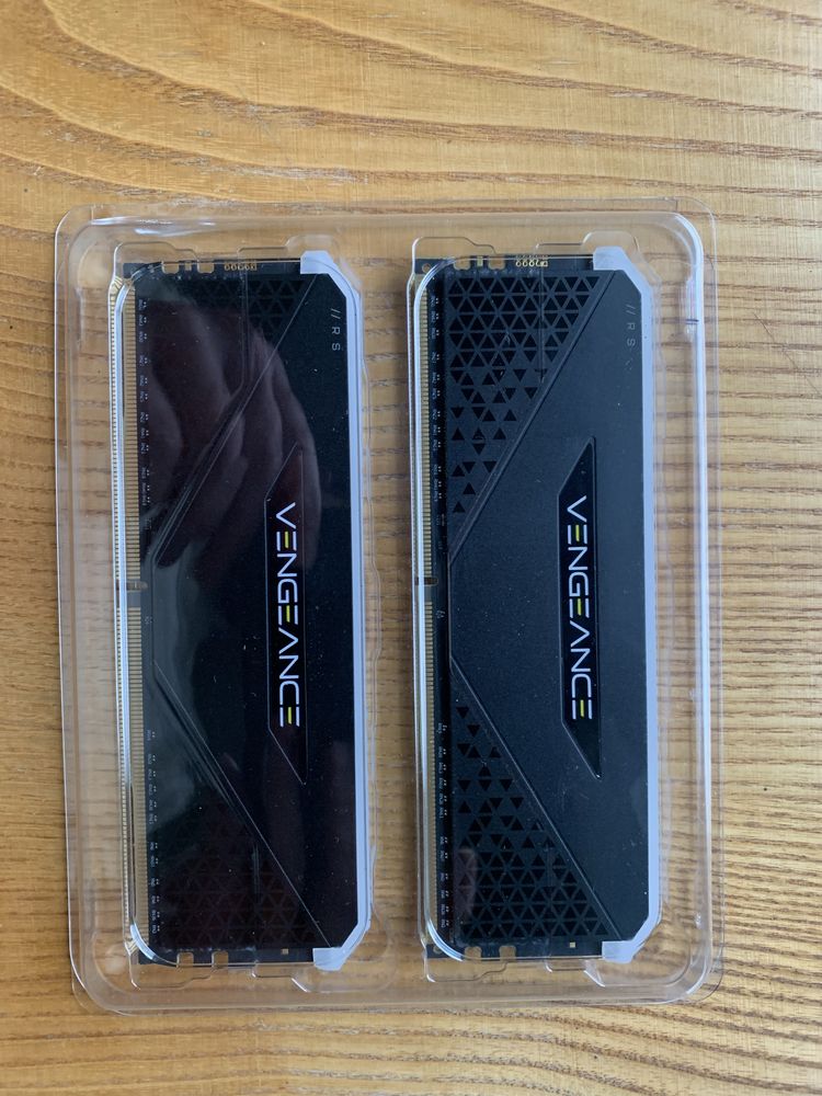 Corsair Vengeace CMG16GX4M2E3200C16 DDR4 16Gb [8Gbx2 ] for AMD