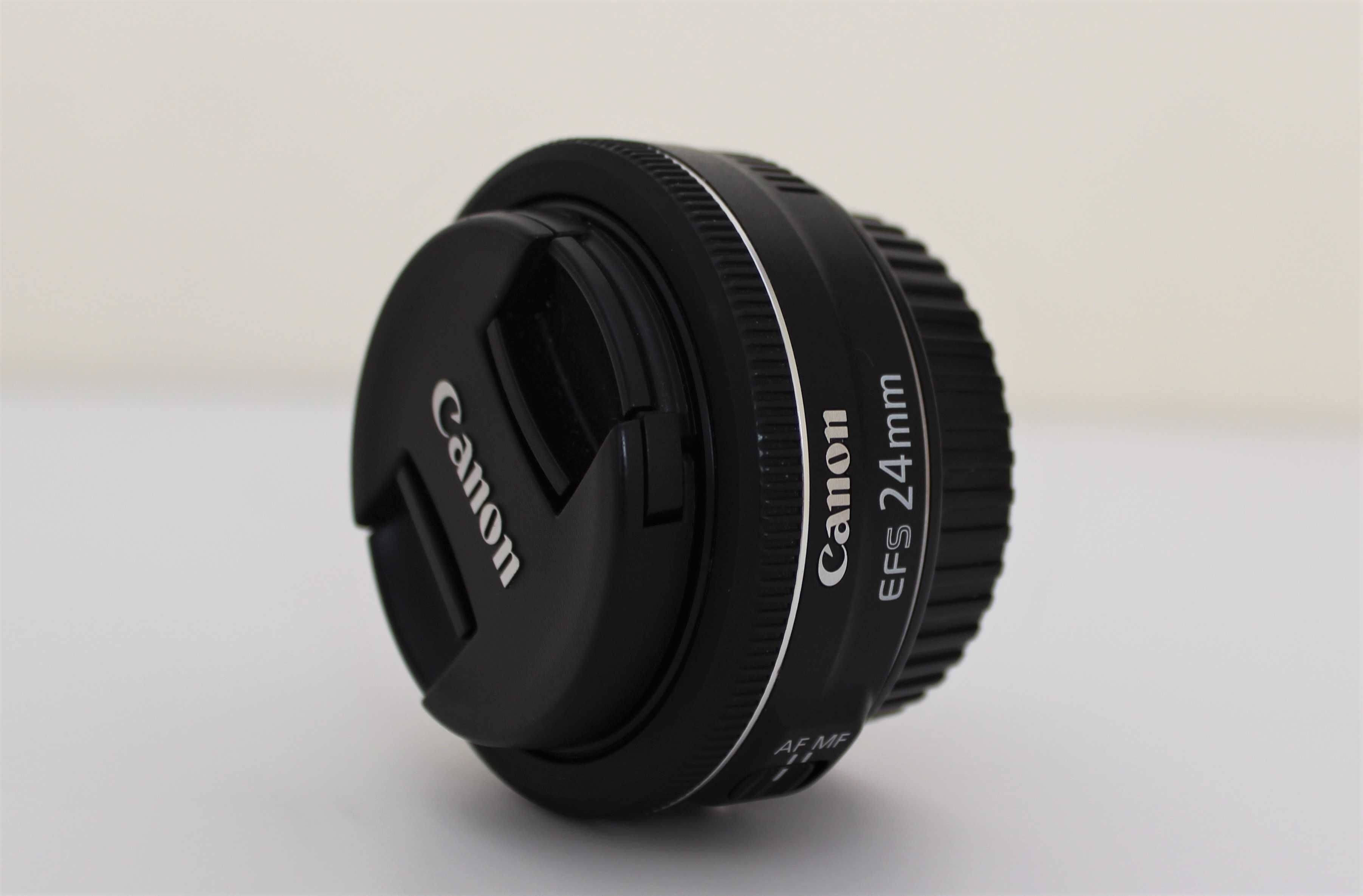 Objetiva Canon EF-S 24mm f/2.8 STM com uv filter Hoya UX