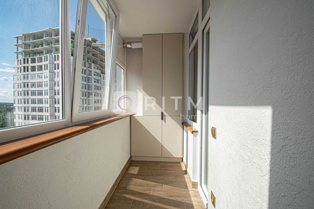 Продається стильна 2-кімнатна квартира з дизайнерським ремонтом