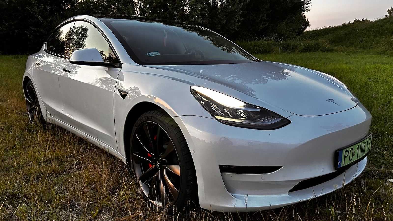 Tesla wynajem, auto do ślubu, Tesla 3 Performance