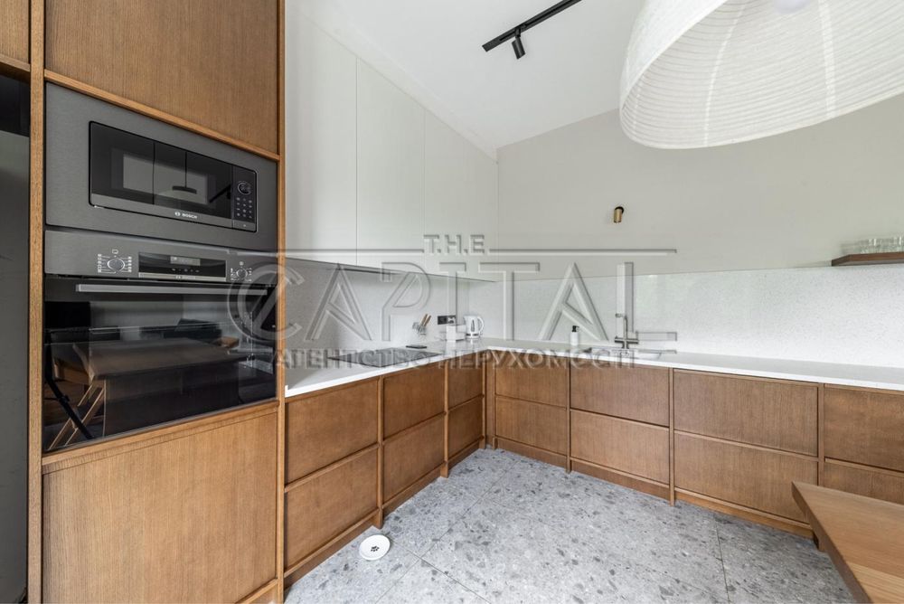 Аренда дома 220 м², 6 комнат, Голосеево, рядом с парком
