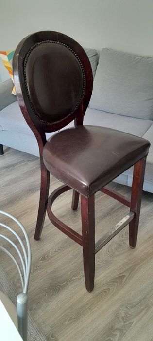 Cadeira Alta com Charme