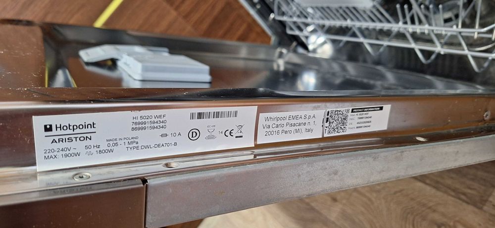 Посудомийка, Посудомийна Машина HOTPOINT ARISTON HI 5020 WEF