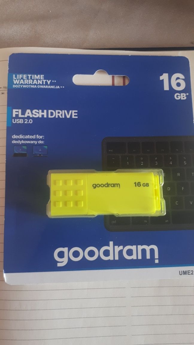 Флеш накопичувач  goodram 16GB