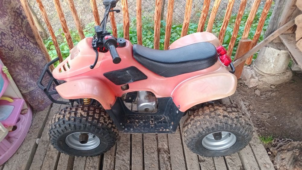 Продам квадроцикл дитячий