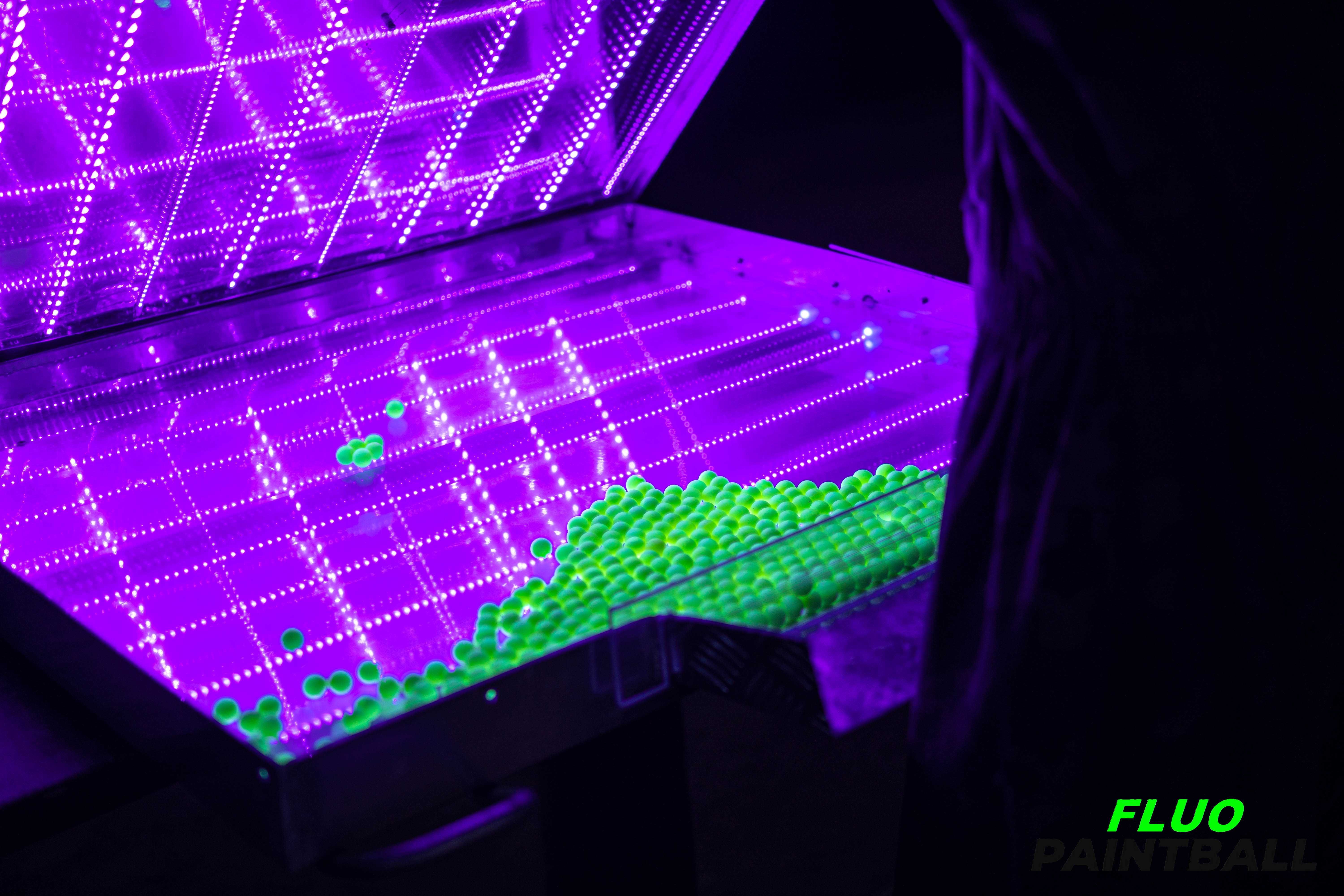 Pierwszy w Polsce fluorescencyjny paintball