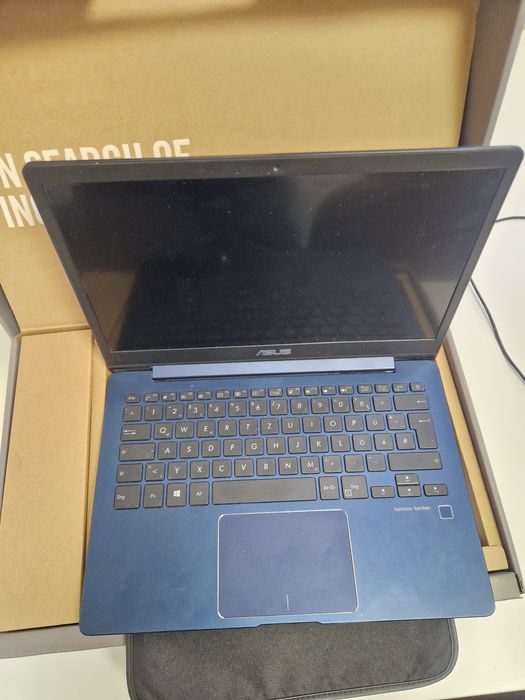 Продам Zenbook Asus