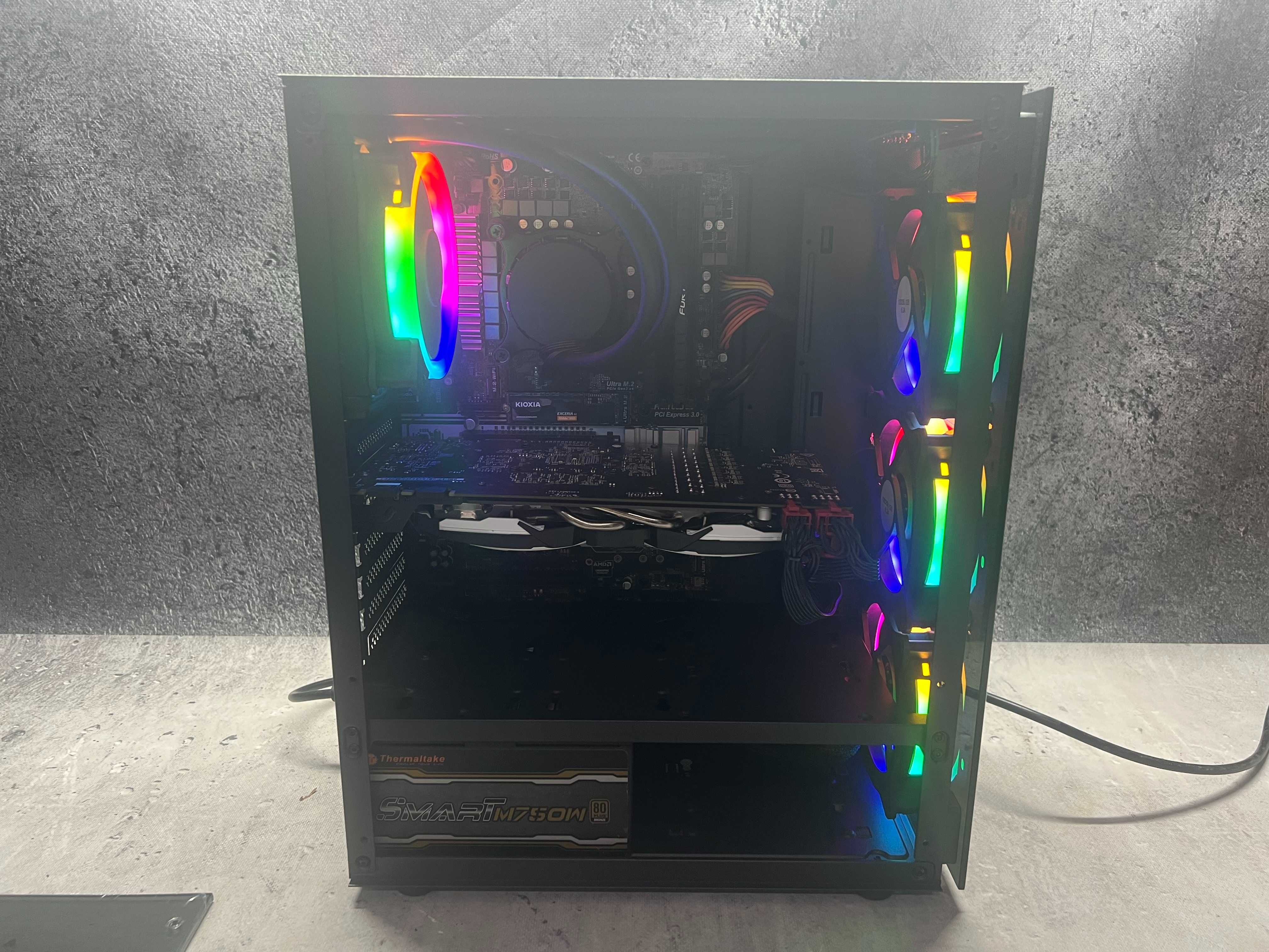 Gaming PC i7 7700K 4.5 GHz / 16GB DDR4 / GTX 1080 8GB / SSD 2TB / W10