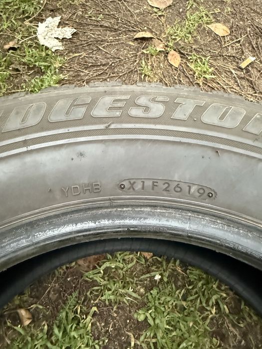 Зимові шини 215/65 r16 Bridgestone