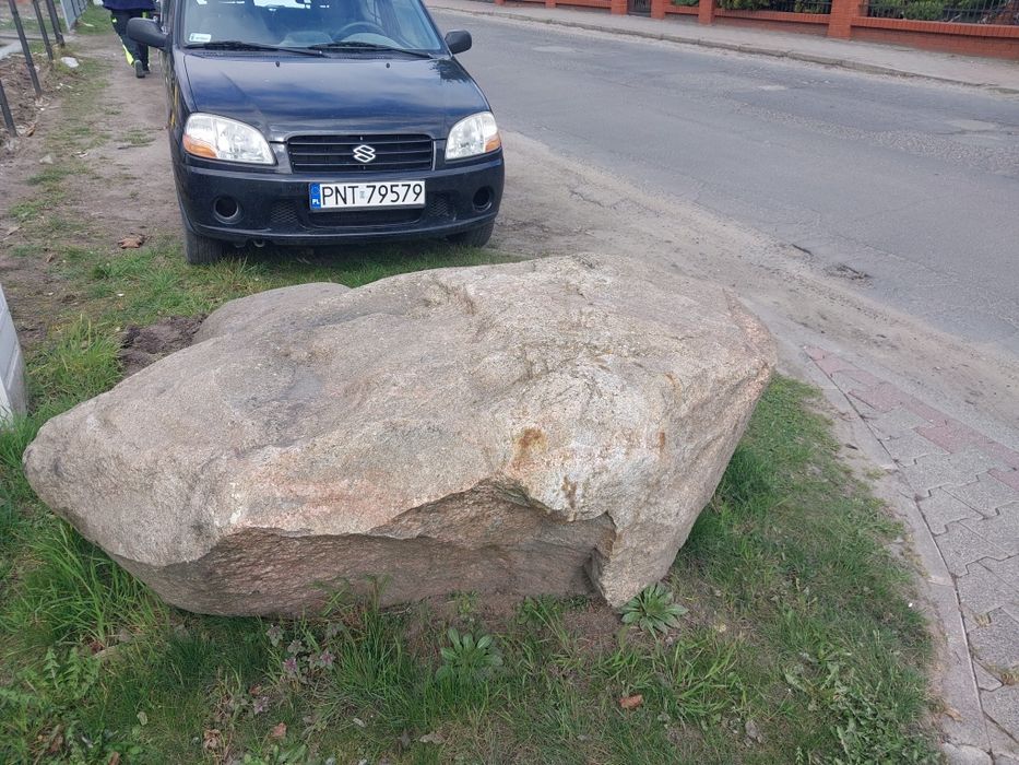 Głaz kamień ozdobny gratis mniejszy