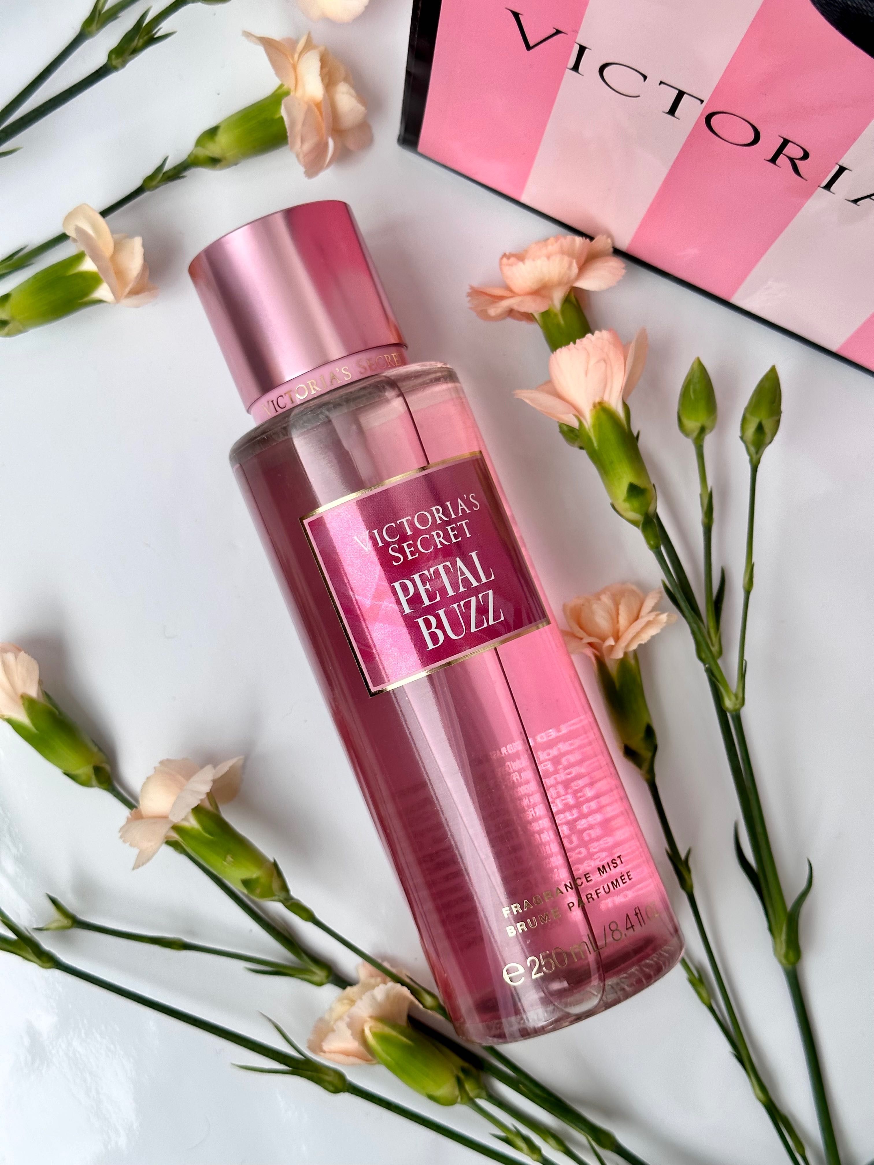 Mgiełka Victorias Secret Petal Buzz