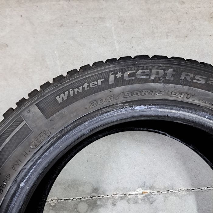 2 pneus 205 55 R16 Hankook