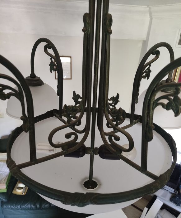 Candeeiro de Teto possibilidade até 6 Lâmpadas - Metal e Vidro Opaco