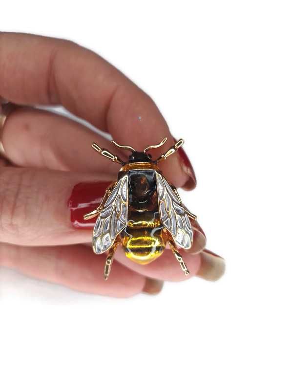 Broszka pszczoła bąk trzmiel realistyczna